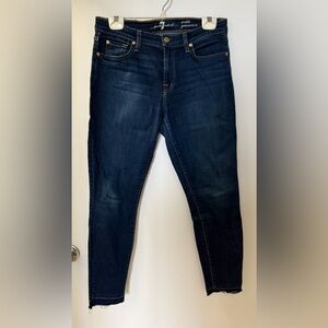 Like New 7 For All Mankind Gwenevere Skinny Ankle Jeans